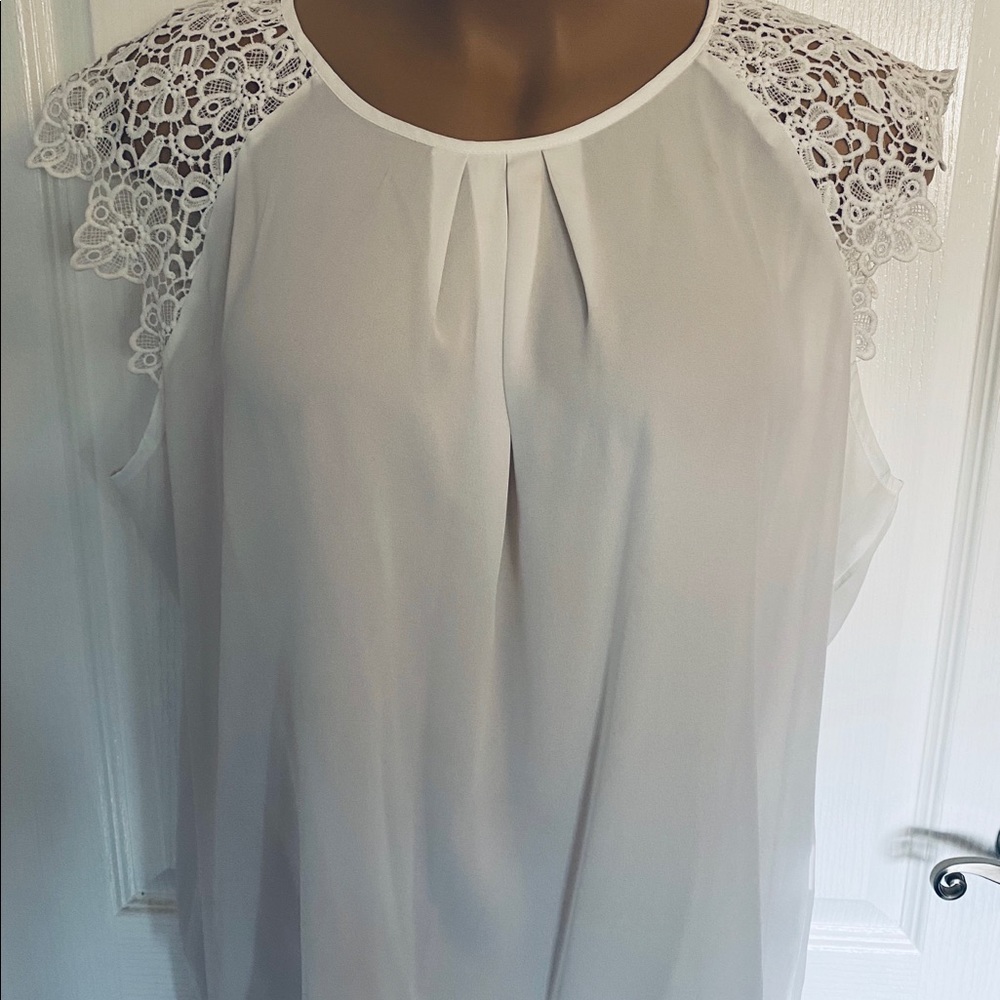 Lace pleated Top